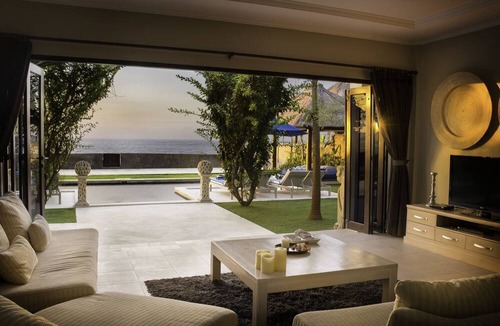 Sawan Villa | The Beach Front Villas - North Bali