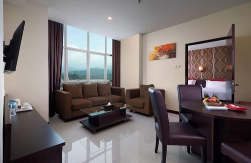 Manado City Centre Hotel | Best Western The Lagoon Hotel