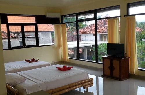 Lovina House | Puri Mandhara Lovina