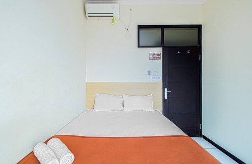Bandung House | Bantal Guling Alun-Alun Bandung