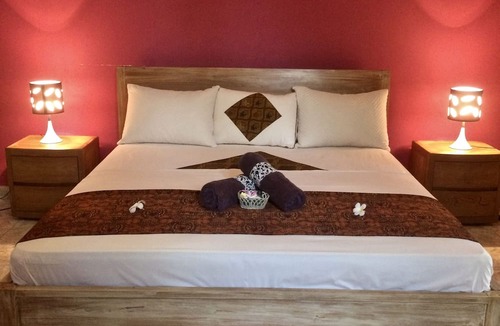 Pleret House | Ada Waktu Homestay