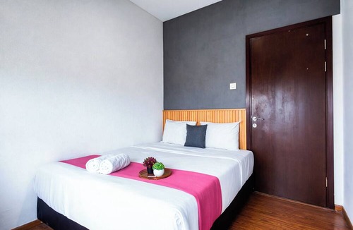 Surabaya Apartment | 6 Pax Tranquil 3Br With Extra Room At Grand Sungkono Lagoon Apartment