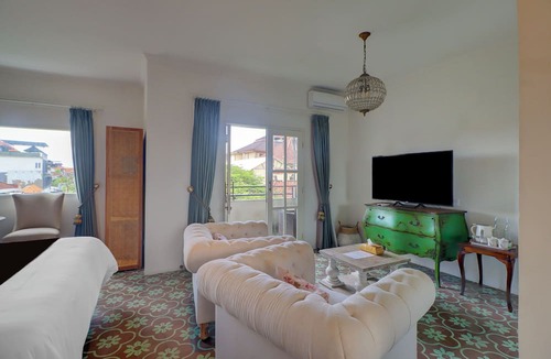 Downtown Kuta Hotel | Townhouse Oak Su's Cottage Near Legian Beach
