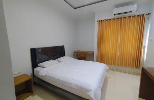 Makassar Hotel | Hotel O near Primaya Hospital formerly