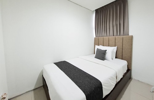 Serpong Apartment | Comfy White 2Br For 3 Pax At Tuscany Residence