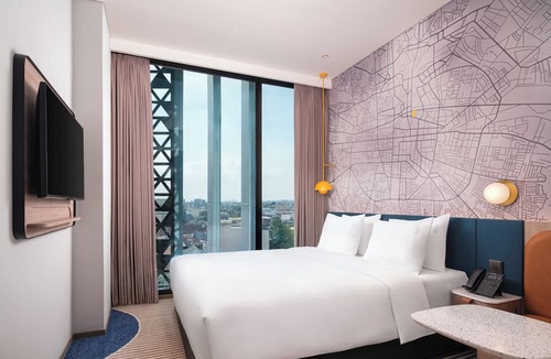 Braga Hotel | Holiday Inn Express Bandung Braga by IHG