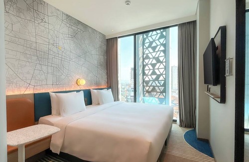 Braga Hotel | Holiday Inn Express Bandung Braga by IHG