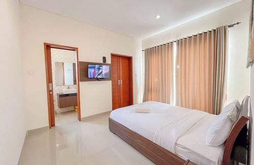 BTDC Apartment | Homey And Magnificent 3Br At Villa Casa De Uli