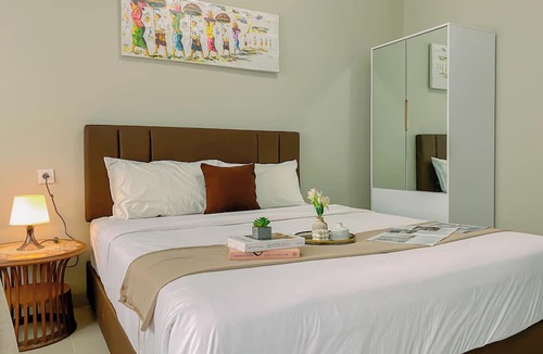 Kedungmanggu Apartment | Cozy Studio Apartment Royal Sentul Park