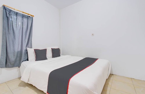 West Semarang Hotel | Hotel O Airport Guesthouse