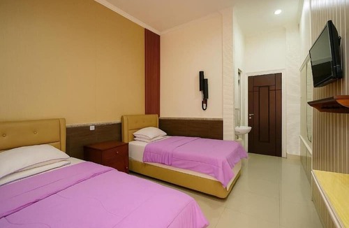 Arjosari Hotel | Tripletree Novon Family Hotel