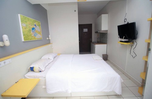 Cileunyi Apartment | Easton Park Naffi Rooms by Mustika