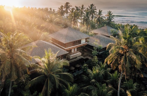 Pekutatan Hotel | LOST LINDENBERG
