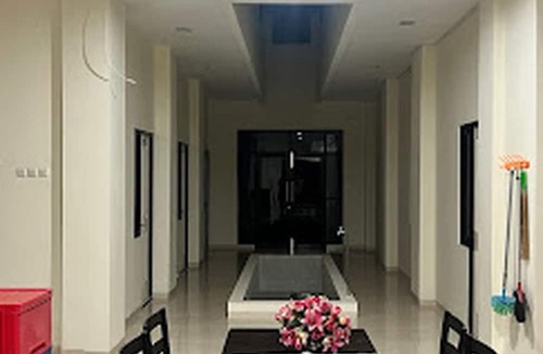 Madiun Hotel | OYO 95103 Madiun Dkost Syariah
