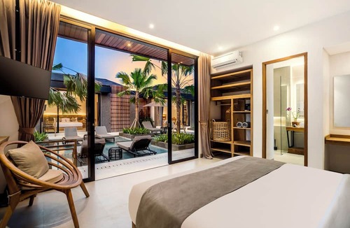 Pejeng Kawan Villa | 12BR Mia & Montana