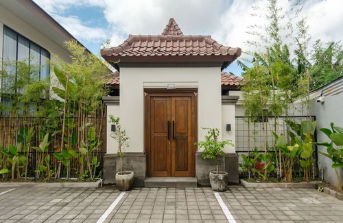 Dyanapura Hotel | Sunset Loft Seminyak, Bali