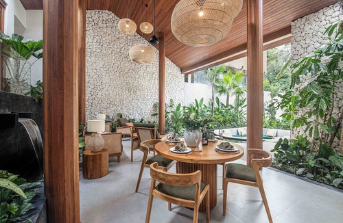 Kutuh Kaja Villa | Luxury 2BR Retreat Jungle View Near Ubud Center