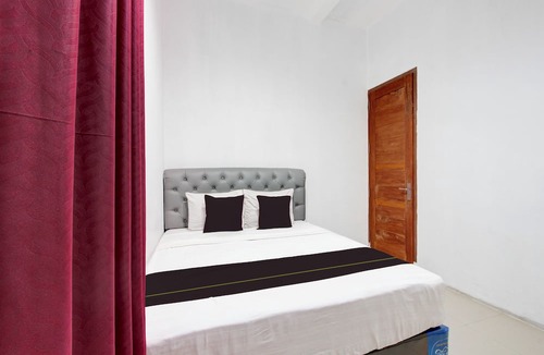 Dieng Kulon Hotel | OYO 94929 Penginapan Kalijaga Syariah