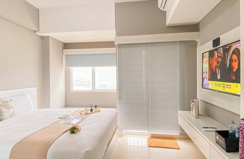 Kedungmanggu Apartment | Standard Studio Apartment At Lrt City Sentul - Royal Sentul Park