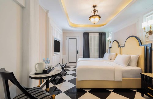Palu Hotel | Swiss-Belexpress Palu