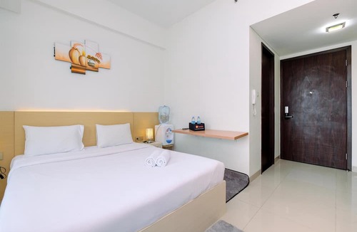 South Tambun Apartment | Cozy Stay Studio At Lrt City Bekasi Apartment