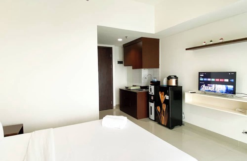 South Tambun Apartment | Homey And Nice Studio At Lrt City Bekasi Apartment