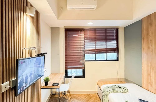 Pondokcina Apartment | Wooden Nest 2Br Without Living Room At Evenciio Margonda Apartment