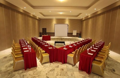 Cilobak Hotel | The Highland Park Resort Hotel Bogor