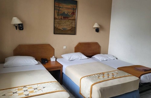 Babakan Ciamis Hotel | Kenangan Hotel