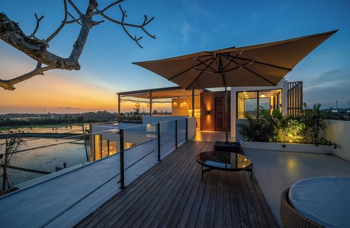 Beraban Villa | Villa Lumira