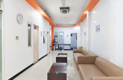 Sedati House | TwoSpaces Living at Nabila Semampir Homestay