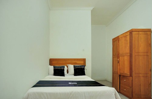 Palembang Hotel | Hotel O Twin Kostel