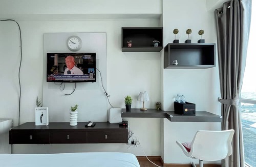 Kayu Putih Apartment | Neat Studio Room At Tifolia Apartment