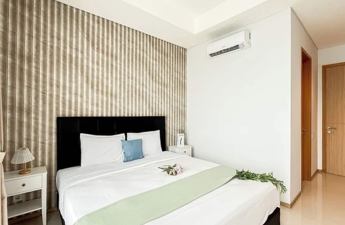 Mampang Prapatan Apartment | Modern 1Br At Samara Suites Apartment