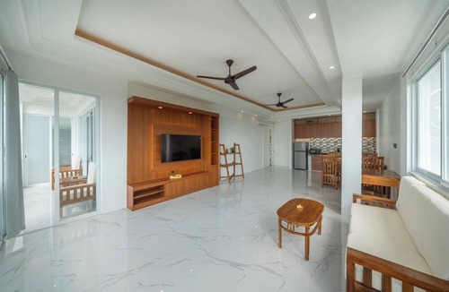 Jungut Batu Hotel | Nyuh Gading Hill