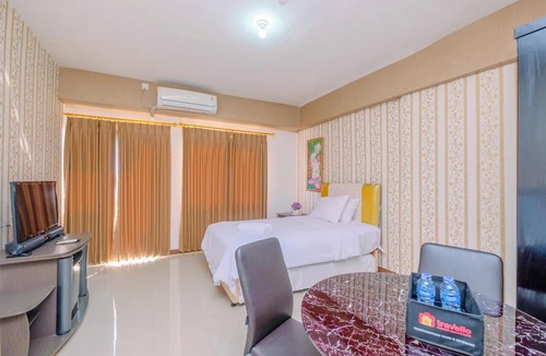Pondokcina Apartment | Nice And Minimalist Studio At Park View Condominium Apartment