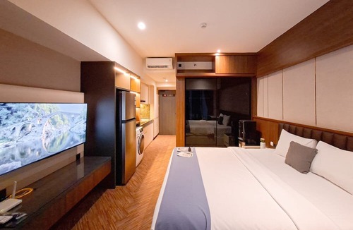 Pagedangan Apartment | Modern Rustic Studio Apartment At Carstensz Residence