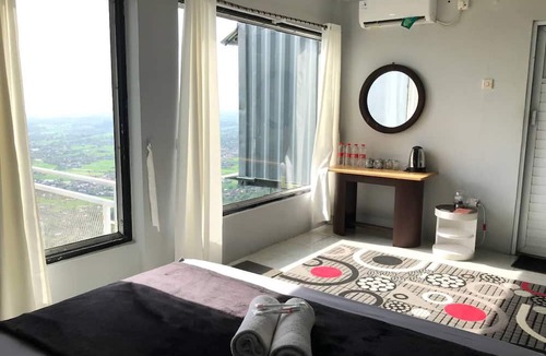 Srimulyo Hostel | Contana By Travelink
