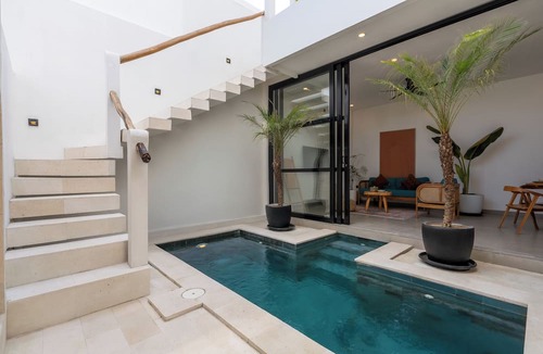 Tumbak Bayuh Villa | Enaya Villa by Betterplace