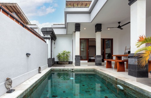 Kediri Villa | Om Villas Kedungu