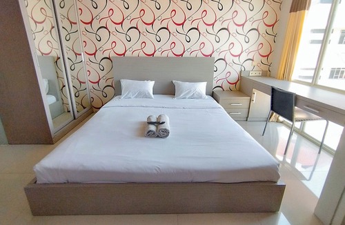 Siwalankerto Apartment | Modern Cozy Studio at The Square Surabaya Apartment