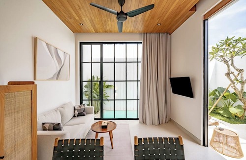 Uluwatu Villa | Villa Sunny Day Suites Uluwatu
