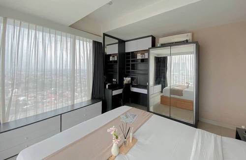 Pekayon Jaya Apartment | Nice And Elegant 2Br At Grand Kamala Lagoon Apartment
