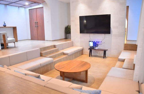Bandung Villa | Maplewood Mountain 9BR with Heated Pool