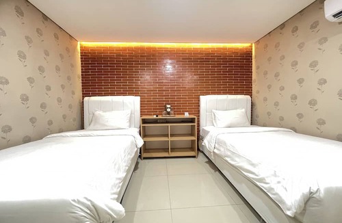 Astana Anyar Hotel | Hotel Lengkong 2