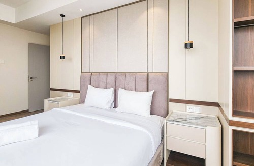 Surabaya Apartment | Spacious Combined 3BR Grand Sungkono Lagoon Apartment