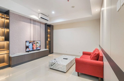 Surabaya Apartment | Spacious Combined 3BR Grand Sungkono Lagoon Apartment