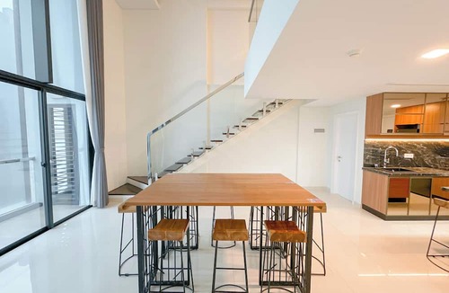 Surabaya Apartment | Spacious and Modern Studio SOHO Apartment at VieLoft SOHO and SKY Residence