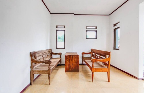 Purwokerto Hotel | Hotel O Purwokerto Near Alun Alun Purwokerto Formerly Guest House Rania