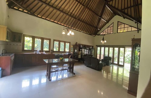 Mlati Villa | Villa Baliantoro Yogyakarta